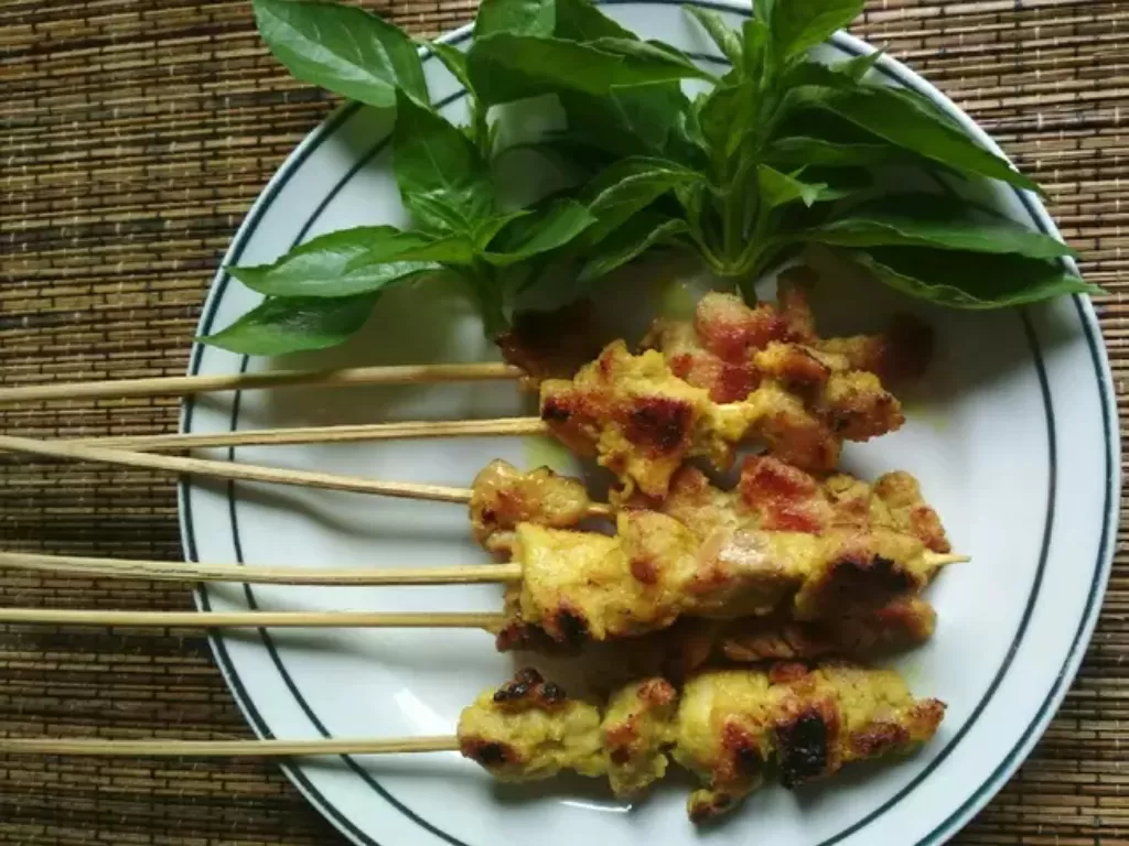 Sate Ayam Bumbu Kuning (Cookpad/amy)