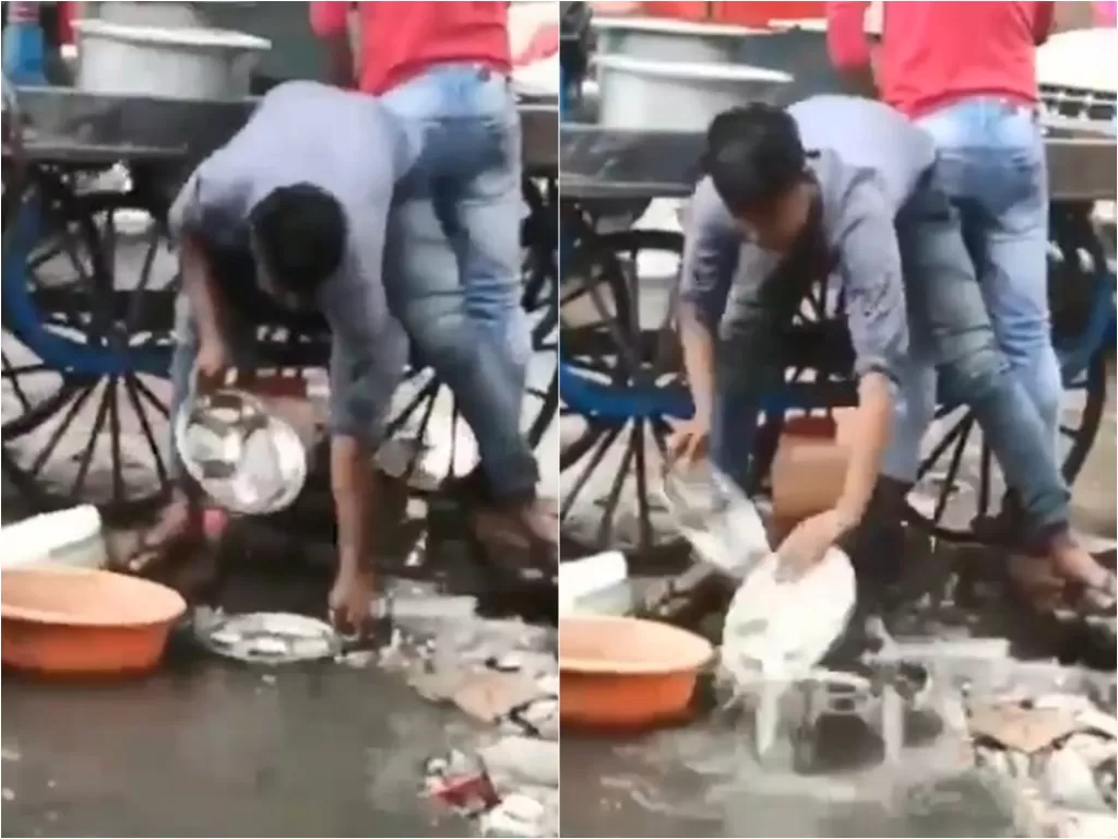 Penjual makanan cuci piring kotor pakai air comberan (Twitter/@friendthefun_)