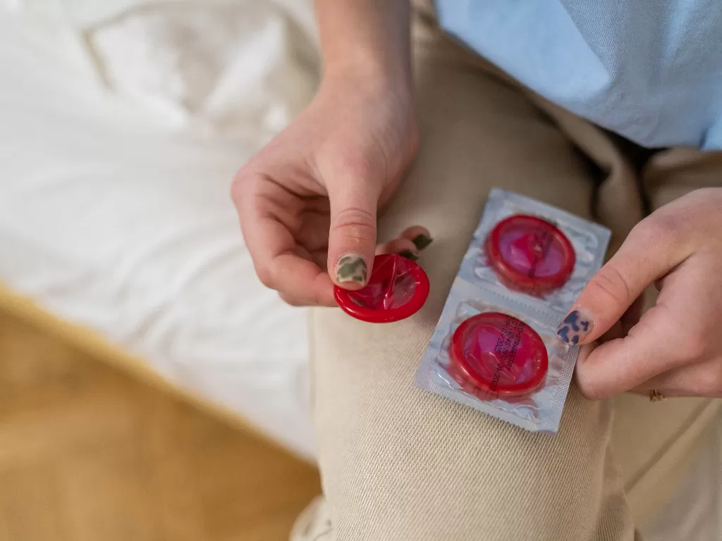 Kondom (Foto oleh cottonbro dari Pexels)