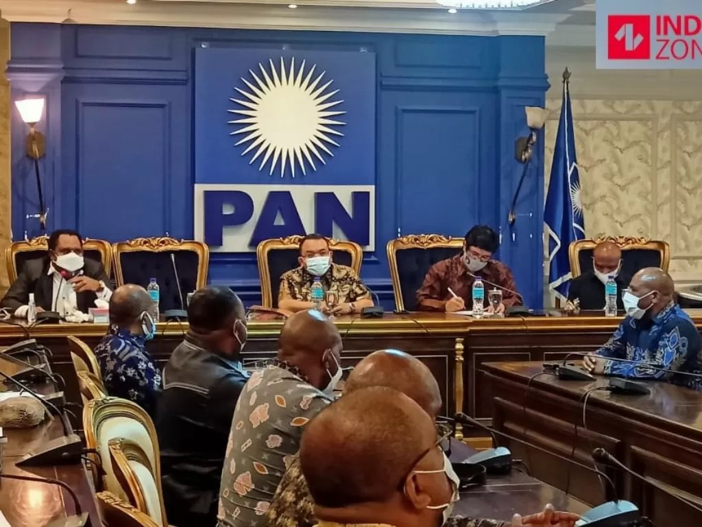  Fraksi PAN bertemu dengan DPRP Papua (INDOZONE/Harits Tryan Akhmad)