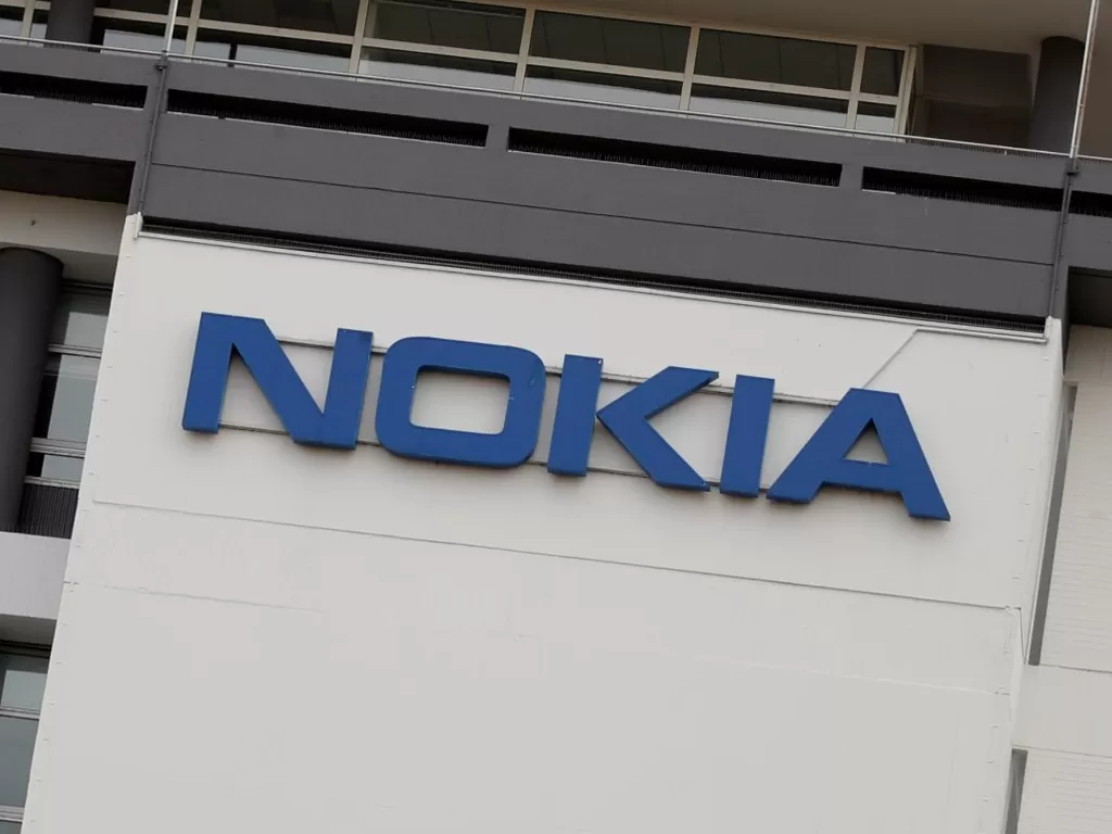 Tampilan logo perusahaan teknologi Nokia (photo/REUTERS/Benoit Tessier)