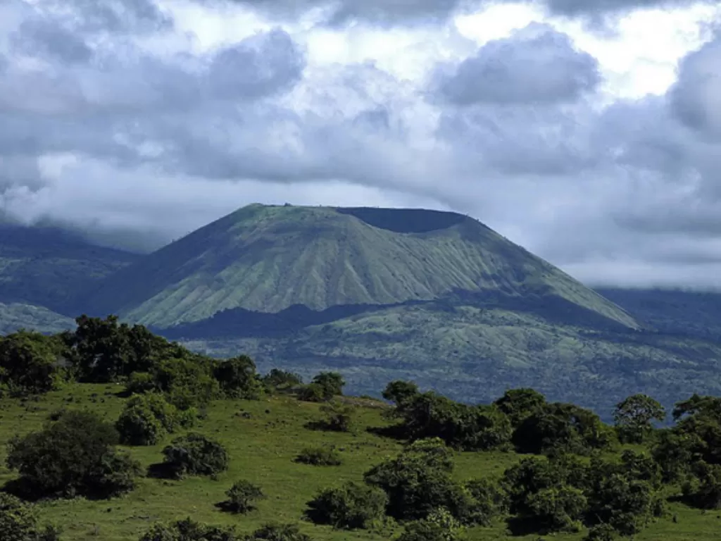 Gunung Tambora. (kwriu.kemdikbud)
