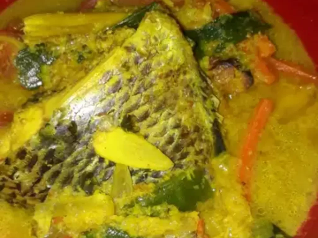 Ikan Nila Kuah Kuning (Cookpad/Ika (mom nya M.Alfathan))