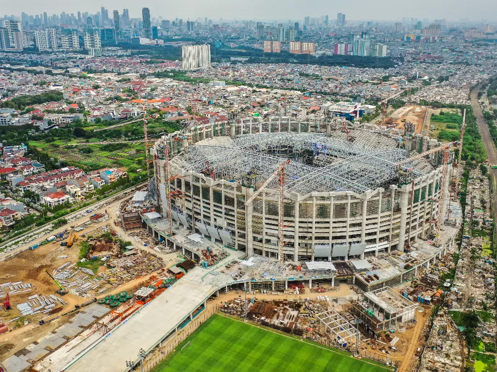 Penampakan Jakarta Internasional Stadium. (photo/ANTARA FOTO/Galih Pradipta)