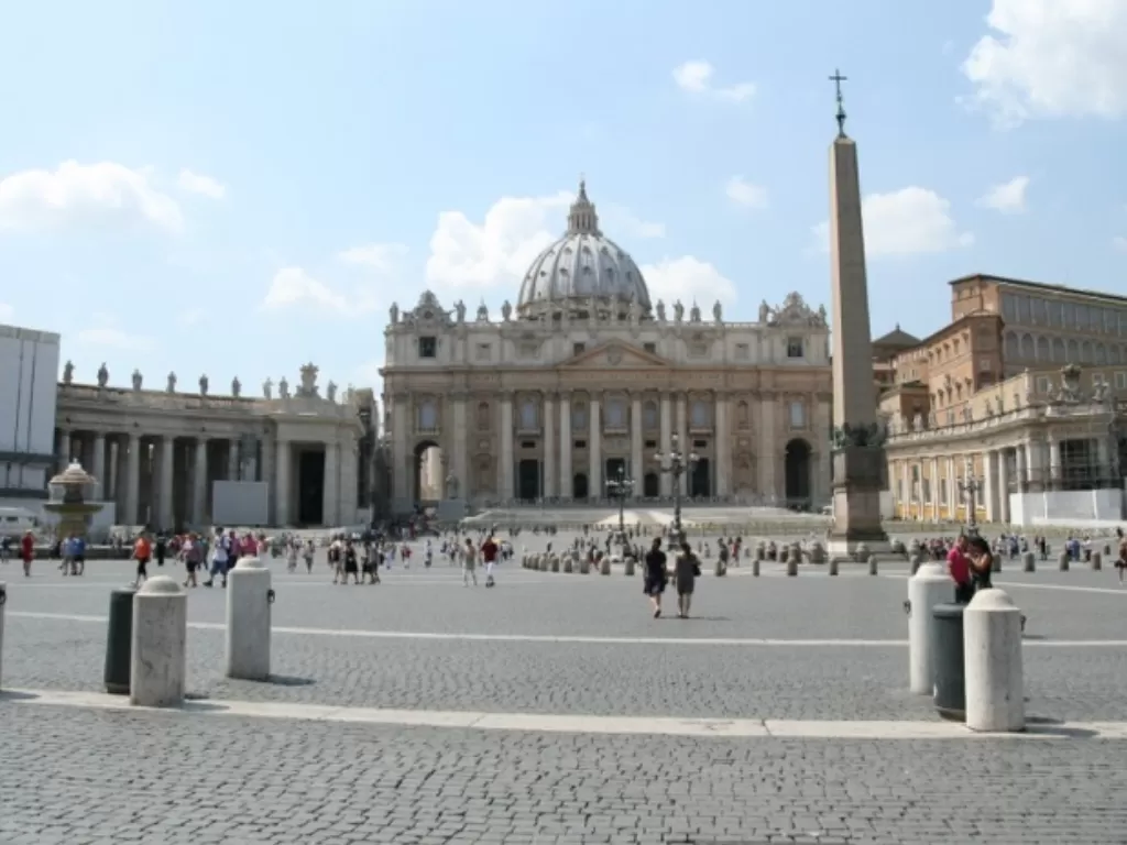 Lapangan St Patrick di Vatikan. (Pixabay/@CShin).
