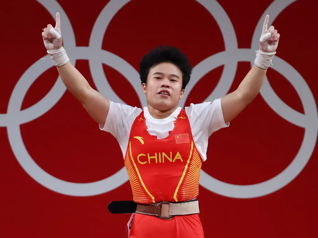 Hou Zhihui dari China di Olimpiade Tokyo 2020, Sabtu Juli 24, 2021. (photo/REUTERS/Edgard Garrido)