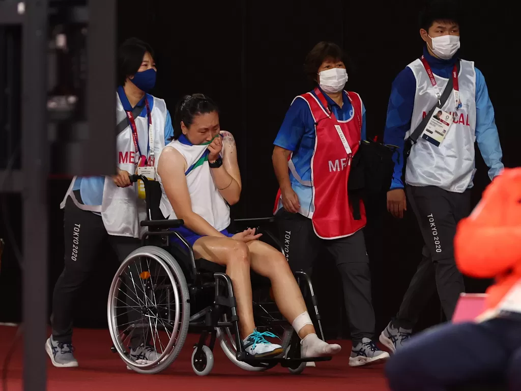 Pebulutangkis AS cedera di Olimpiade Tokyo (REUTERS/Leonhard Foeger)