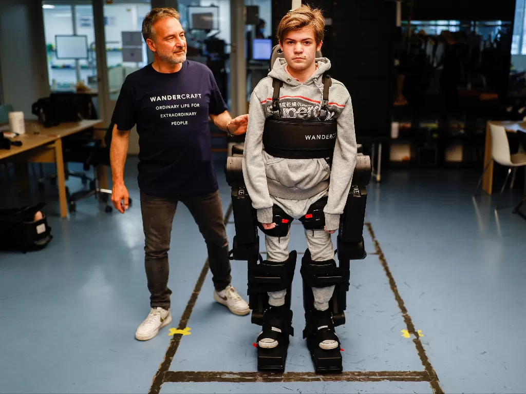 Jean-Louis Constanza berhasil ciptakan robot untuk anaknya. (Photo/Reuters)