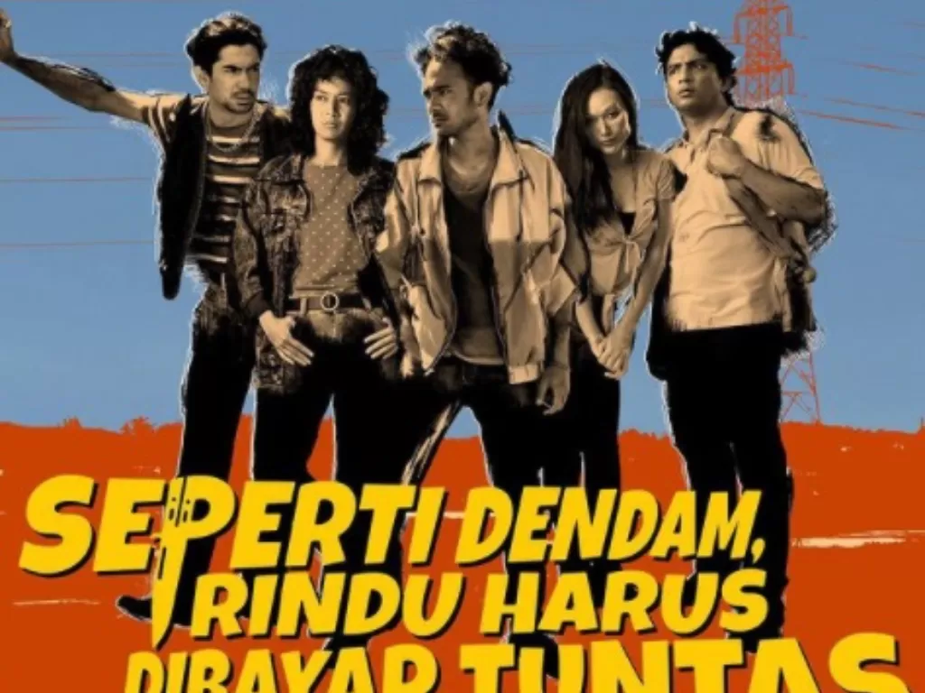 Poster film Seperti Dendam, Rindu Harus DIbayar Tuntas' versi Indonesia. (Instagram/palarifilms).
