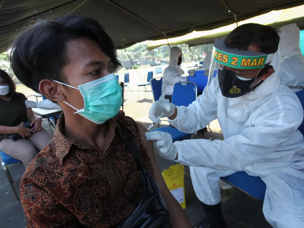 Tingkat kesembuhan yang semakin tinggi di Indonesia atas COVID-19. (ANTARA FOTO/Didik Suhartono)