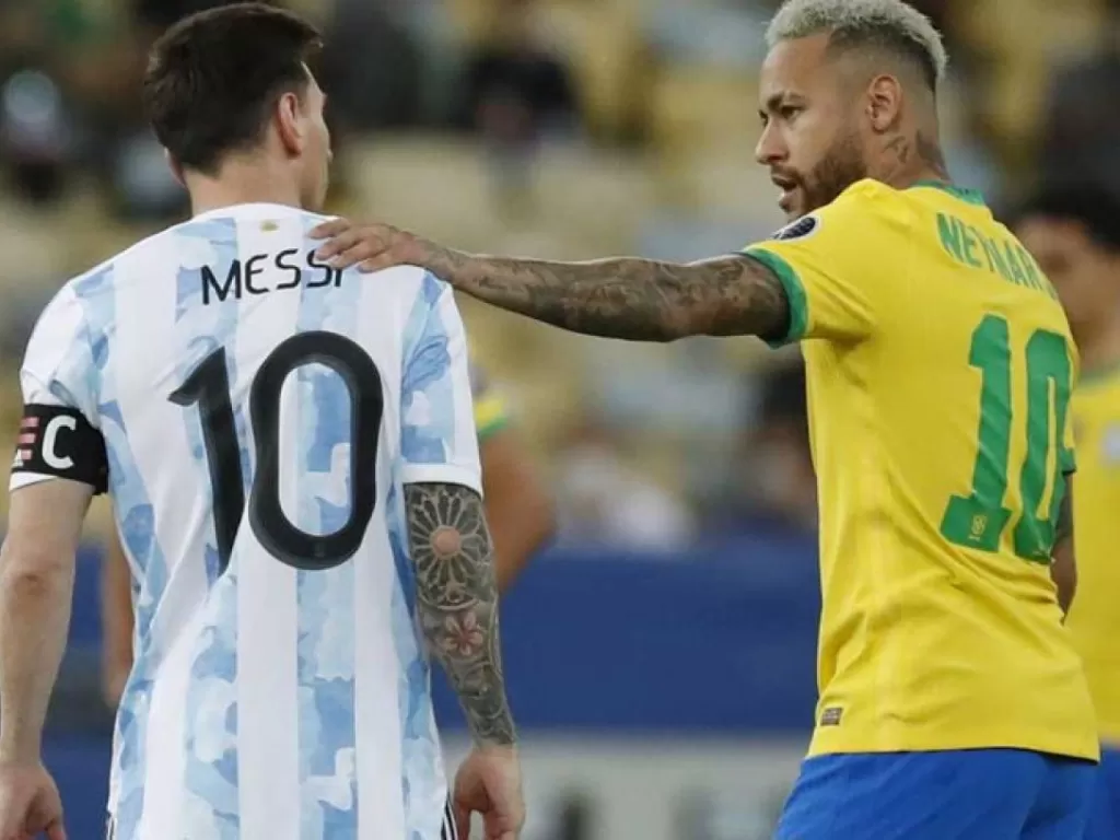 Lionel Messi dan Neymar saat partai final Copa America 2021. (Futbulete)