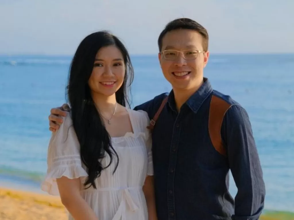Dr Richard Lee dan istrinya. (Instagram/@dr.richard_lee)