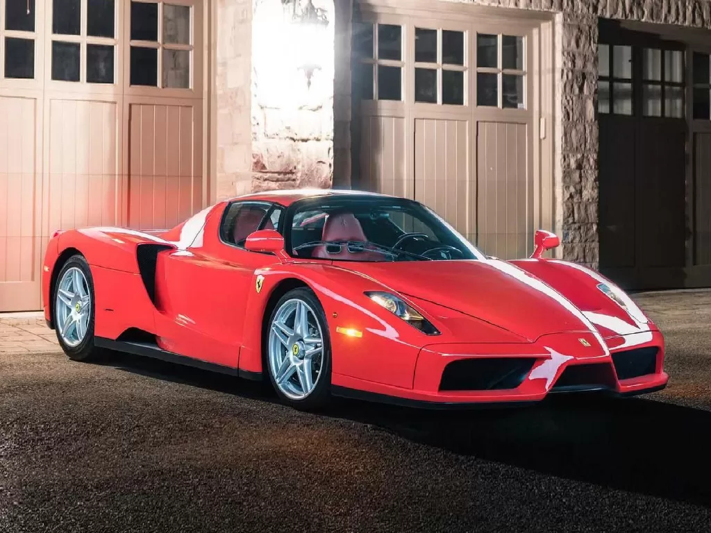Tampilan dari mobil Ferrari Enzo 2003 yang terjual seharga Rp54 miliar (photo/Hammer Price)