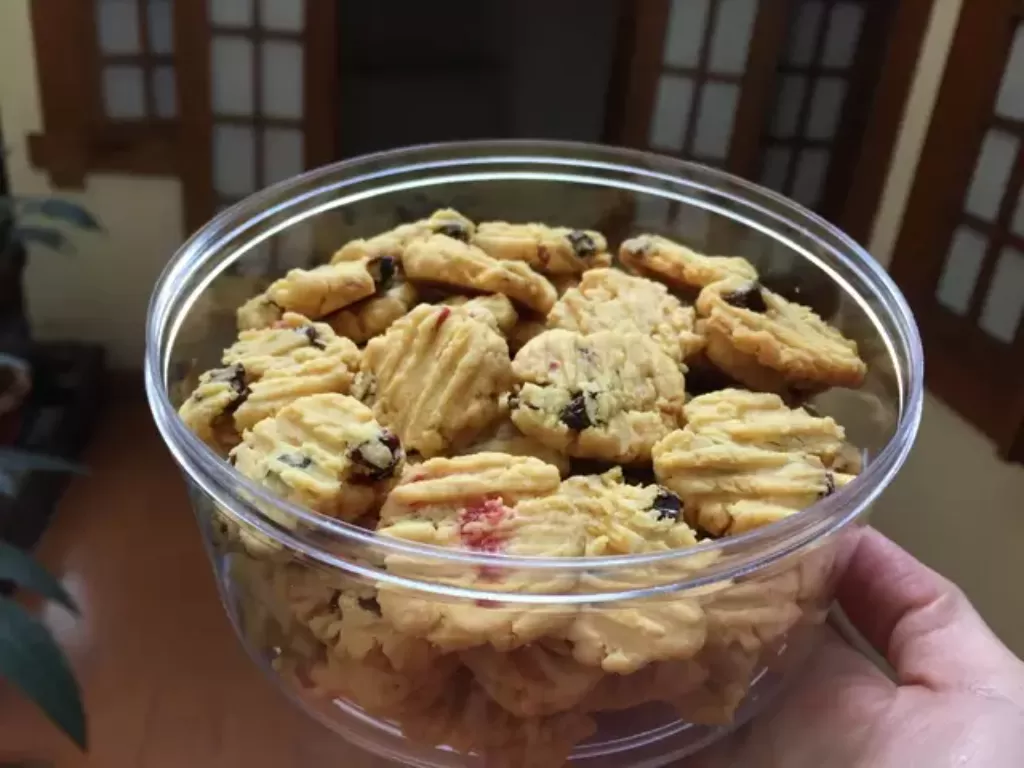 Kue Cornflakes dan Kismis (Cookpad/Arina Faza Insani)