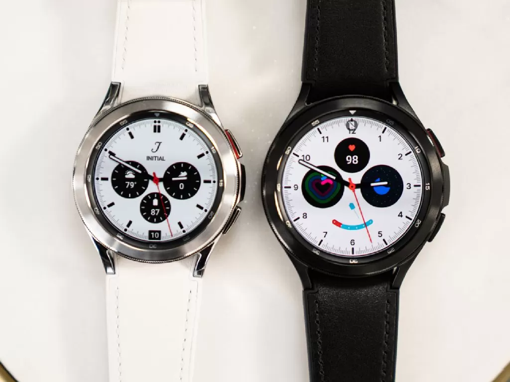 Tampilan smartwatch Samsung Galaxy Watch4 Series terbaru (photo/The Verge)