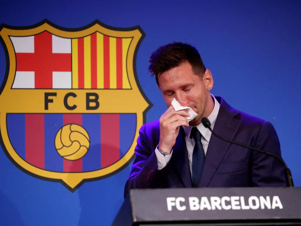 Lionel Messi menangis saat perpisahan dengan Barcelona (REUTERS/Albert Gea TPX IMAGES OF THE DAY )