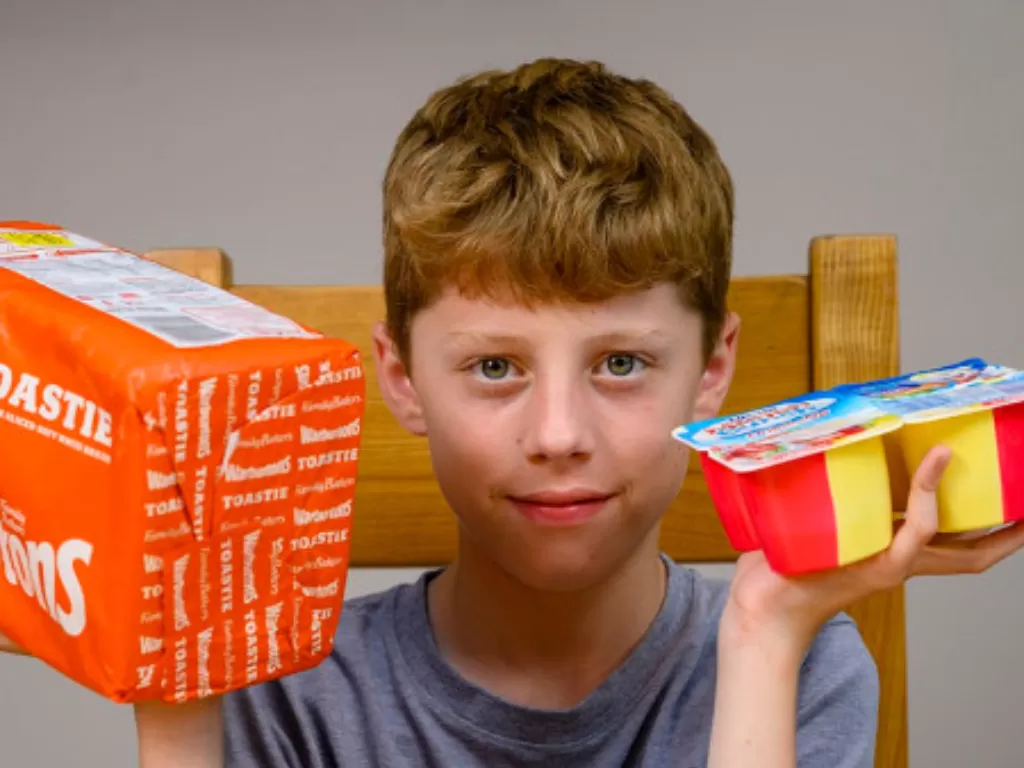 Bocah 12 tahun yang menderita fobia makanan. (Caters News)