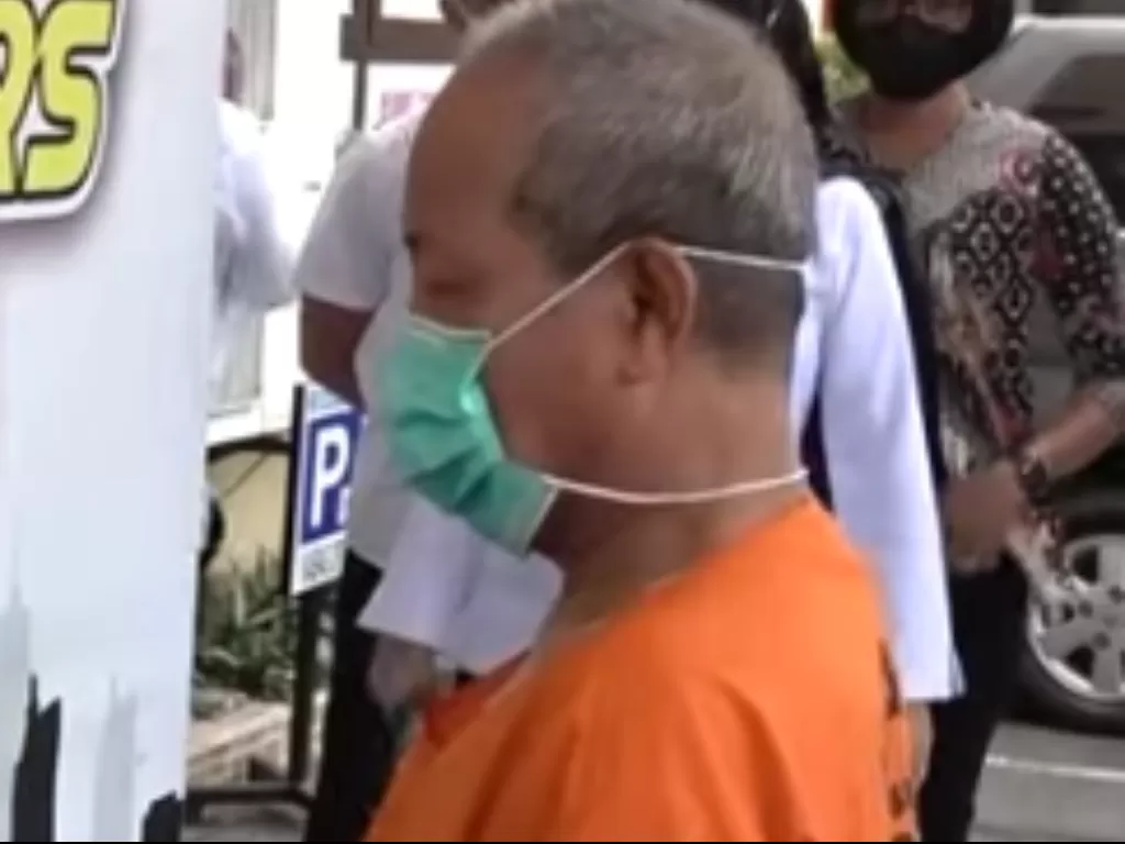 KA (65 tahun), oknum marbut masjid yang mencabuli 16 anak di masjid di Makassar. (Antaranews)