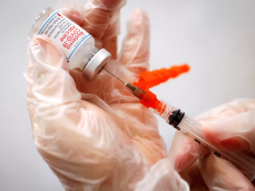 Vaksin moderna (REUTERS/Mike Segar/File Photo)