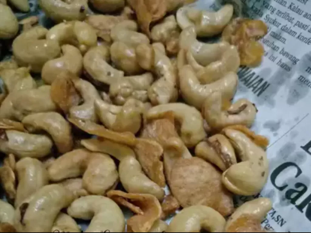 Kacang Mete Goreng Bawang Putih (Cookpad/imjune79_bundaLuvRRR)