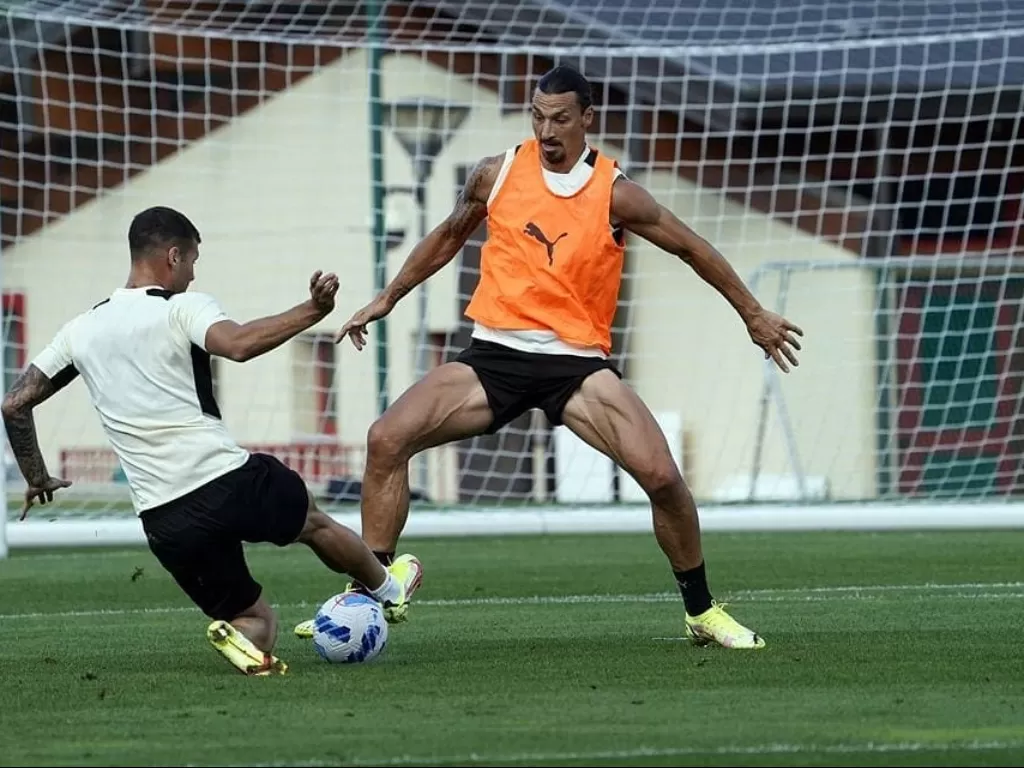 Zlatan Ibrahimovic sudah kembali latihan. (photo/Instagram/@iamzlatanibrahimovic)
