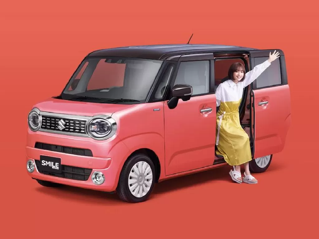 Tampilan mobil Suzuki Wagon R Smile yang diluncurkan di Jepang (photo/Suzuki)