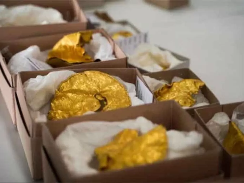 Harta karun berupa timbunan emas. (photo/Dok. Vejle Museum)