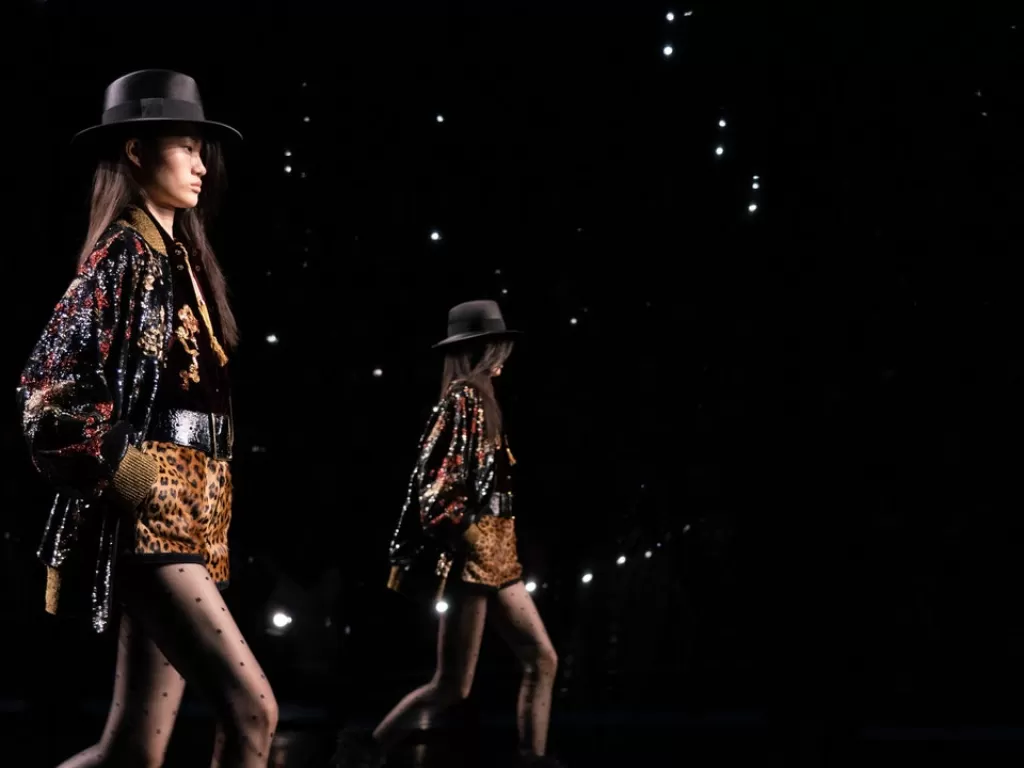 Fashion show Yves Saint Laurent. (photo/Dok. Vogue)
