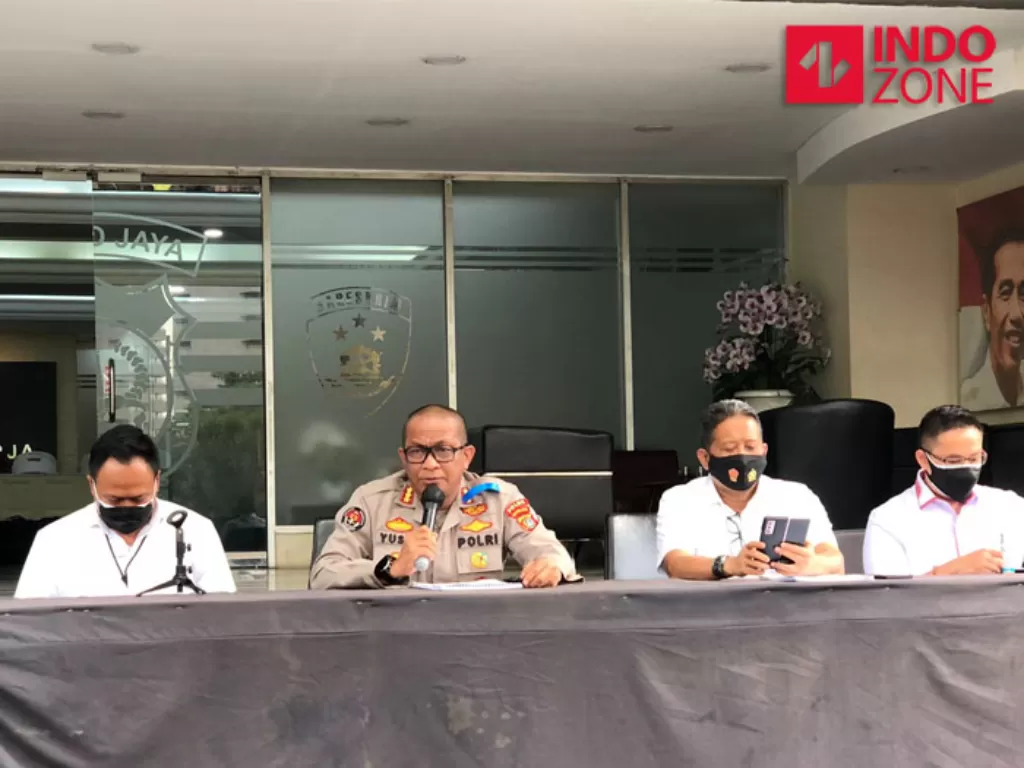 Kabid Humas Polda Metro Jaya Kombes Pol Yusri Yunus saat konferensi pers penetapan tersangka kasus kebakaran Lapas Tangerang. (INDOZONE/Samsudhuha Wildansyah).