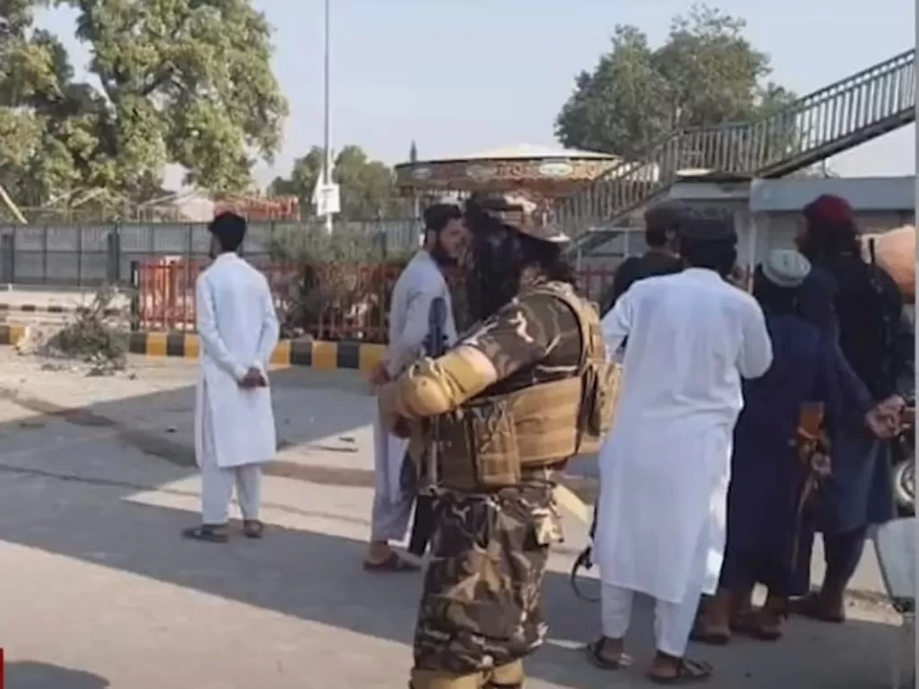 Ledakan bom terjadi di Jalalabad, Afghanistan, 8 orang tewas. (Youtube/Wion)