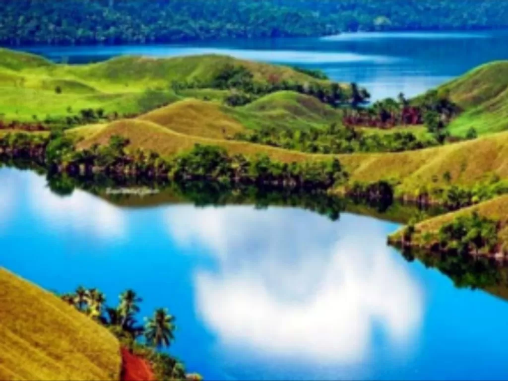 Salah satu sudut Danau Sentani, Kabupaten Jayapura, Papua. (ANTARA /HO-Engel Wally)