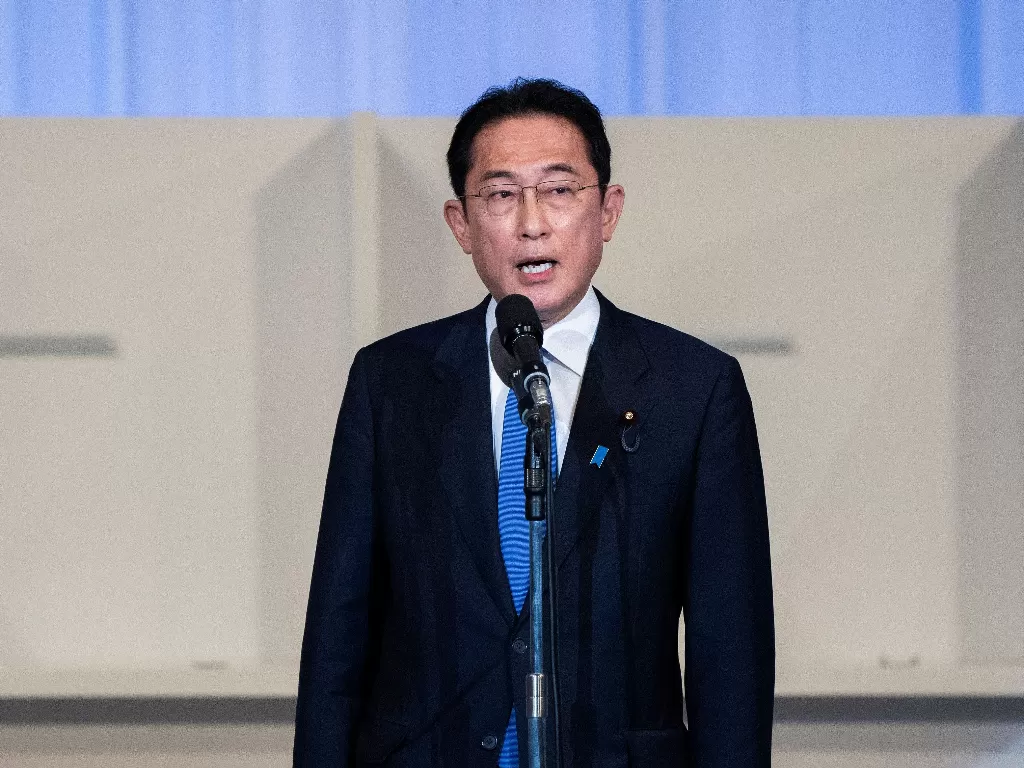 Mantan Menteri Luar Negeri Jepang Fumio Kishida berbicara setelah diumumkan sebagai pemenang pemilihan kepemimpinan Partai Demokrat Liberal di Tokyo, Jepang 29 September 2021. (Carl Court/Pool via REUTERS)