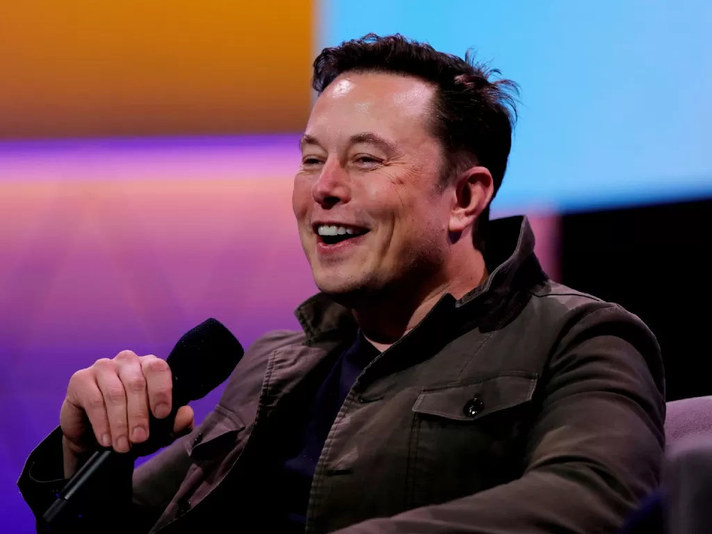 Elon Musk (photo/REUTERS/Mike Blake)