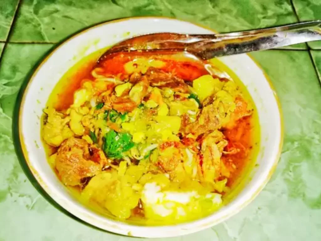 Soto Daging dan Jeroan Sapi Kuah Kuning Bening (Ilustrasi/Cookpad/Alvira Tuttan Dwi Maharani)