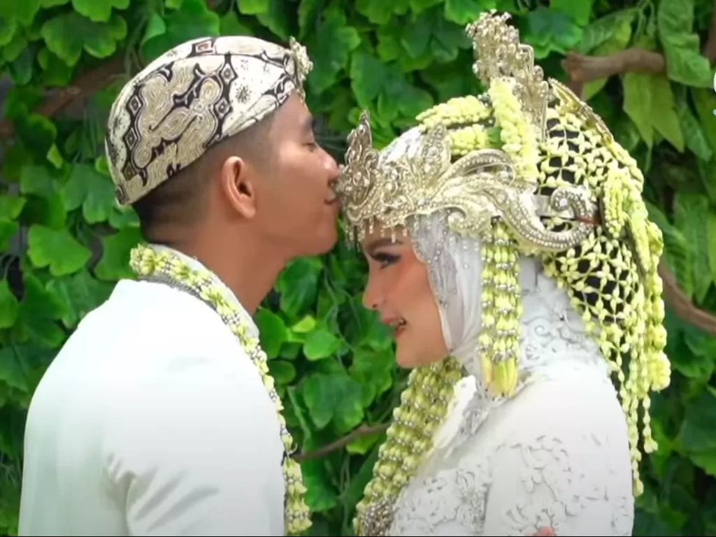 Ridho DA resmi menikah dengan kekasih hatinya (YouTube/MOP Channel)