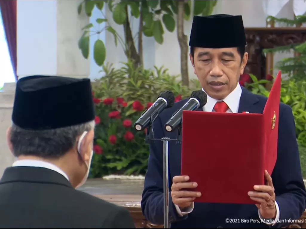 Tangkapan layar Presiden Jokowi lantik duta besar. (Youtube Setpres)