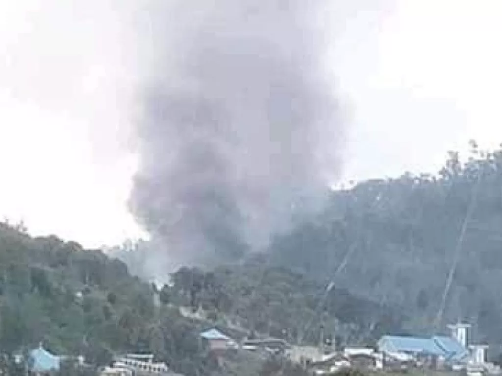 Kantor Airnav Bandara Sugapa, Intan Jaya, Papua, Jumat (29/10), dibakar gerombolan bersenjata. ANTARA/HO