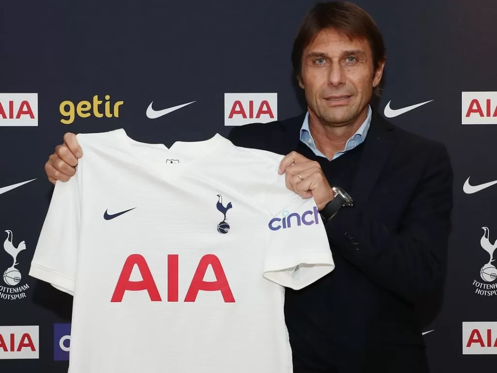 Antonio Conte resmi jadi pelatih baru Tottenham Hotspur. (photo/Instagram/@spursofficial)