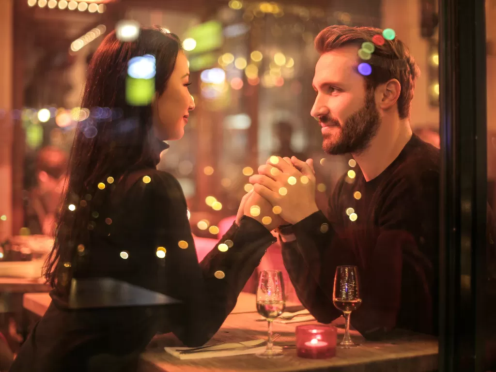 Dating. (photo/Ilustrasi/Pexels/Andrea Piacquadio)