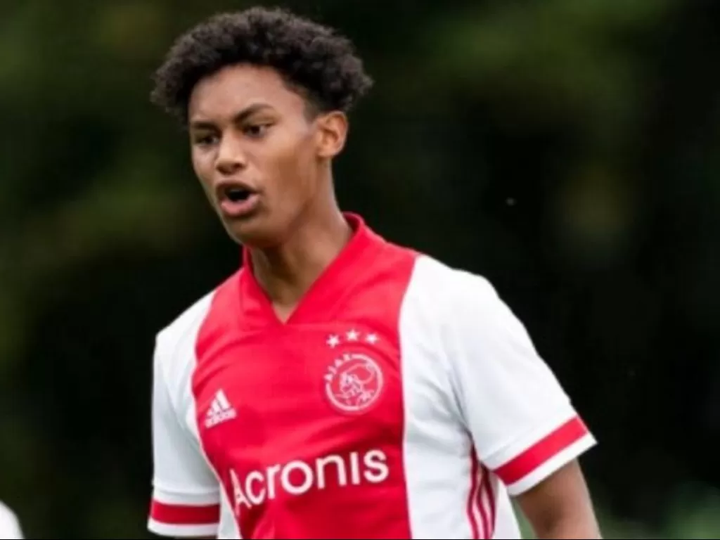 Bintang muda Ajax Amsterdam berdarah Indonesia, Noah Gesser yang meninggal dunia karena kecelakaan (Dok: Ajax)