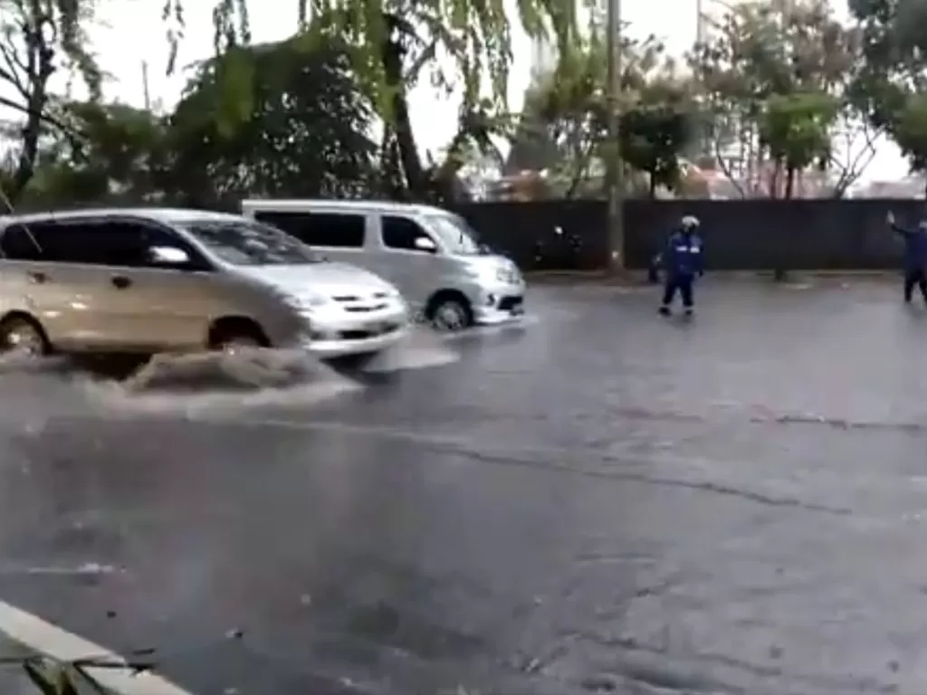 Banjir di Jakarta Barat. (Twitter/@TMCPoldaMetro)