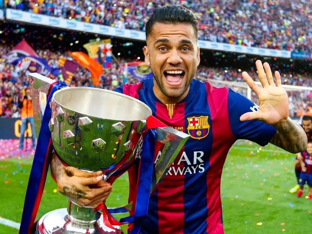Dani Alves kembali bergabung dengan Barcelona (Instagram @fcbarcelona)