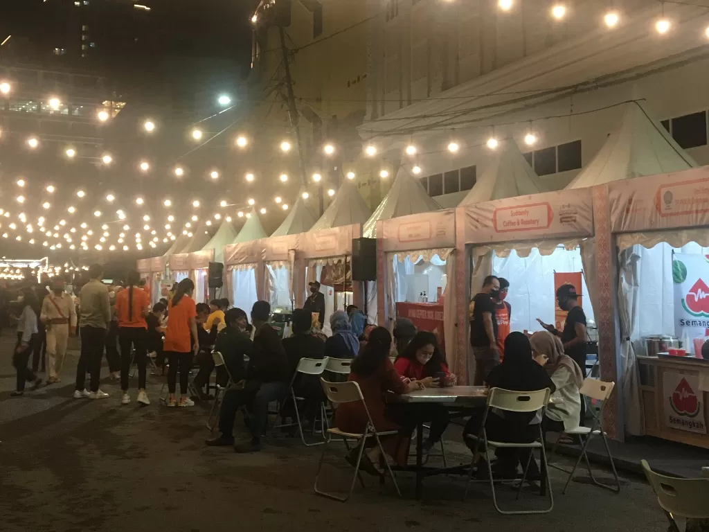 Ribuan pengunjung ramaikan Pekan Kuliner Kondang Medan. (Foto: INDOZONE/Putri Octapia Saragih)