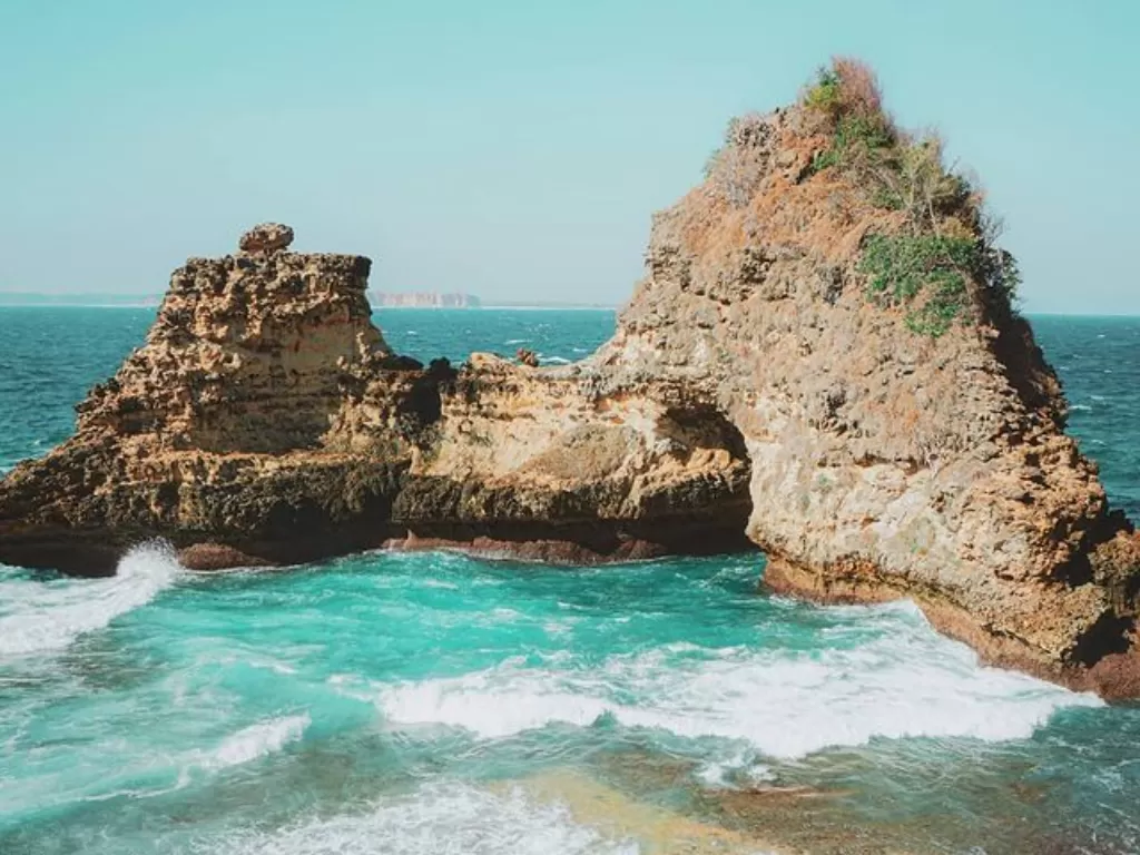 Pantai Sari Goang (Instagram/travelerbaperrrrrrrrr)