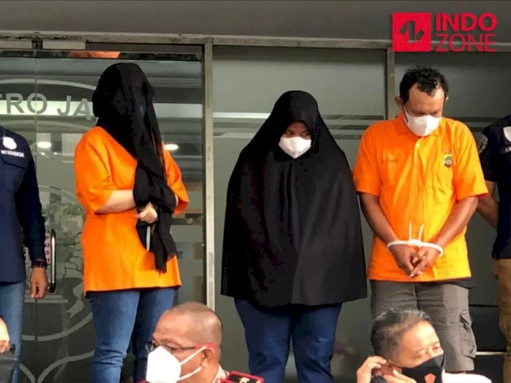 Konferensi pers Polda Metro kasus mafia tanah Nirina Zubir di Polda Metro Jaya, Jakarta. (INDOZONE/Samsudhuha Wildansyah)