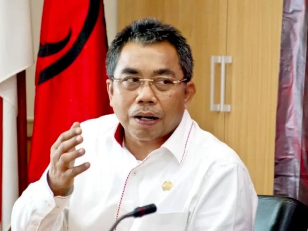 Ketua Fraksi PDI Perjuangan DPRD DKI Jakarta, Gembong Warsono. (Instagram/@gembongwarsono)
