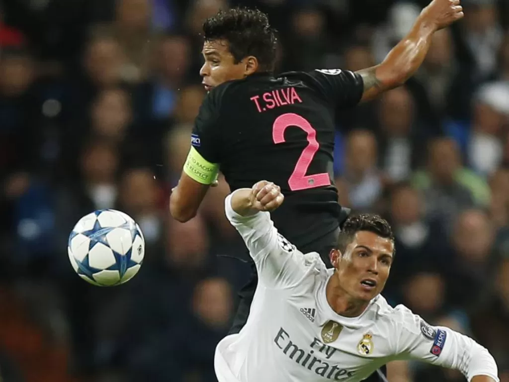 Thiago Silva dan Cristiano Ronaldo. (photo/Reuters/Sergio Perez)