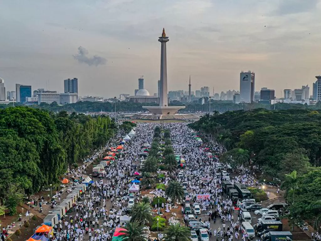  Ilustrasi. Suasana aksi reuni 212 di kawasan Monas, Jakarta, Senin (2/12/2019).  (photo/ANTARA FOTO/Aruna/ilustrasi)