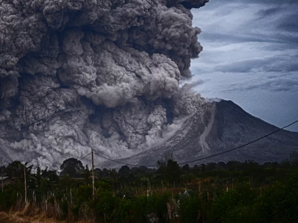 Gunung Sinabung. (Photo/Ilustrasi/Unsplash)