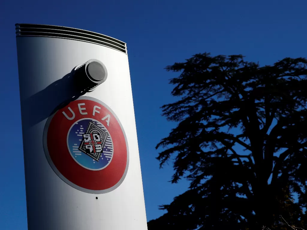 Logo Badan sepak bola Eropa alias UEFA (REUTERS/Denis Balibouse)